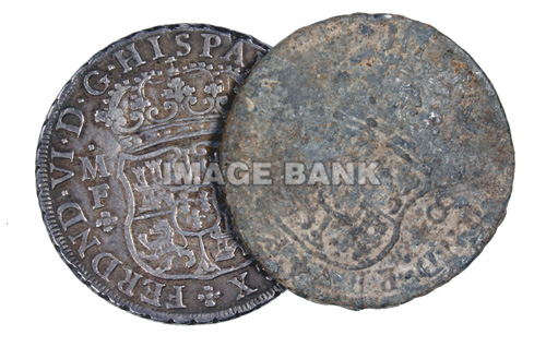 FW30ds- Spanish coin and counterfeit