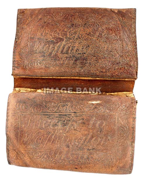 RWr36d- Sucess to Washington 1775 purse u copy