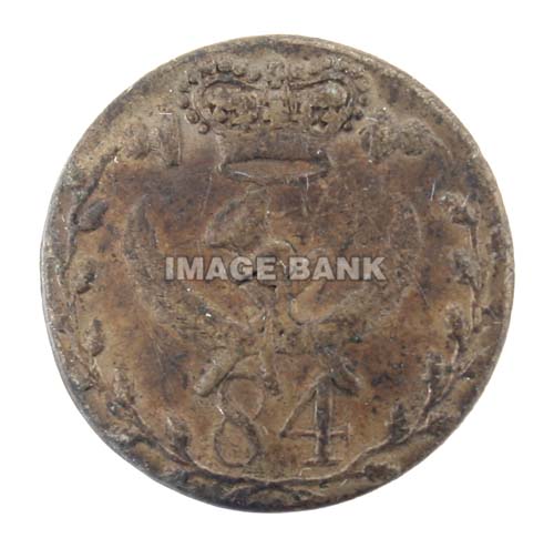 RWb53ds- Loyalist 84th Regiment of Foot (Royal Highland Emigrants) button.Elements fought at Saratoga and Savannah.