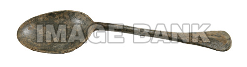 RWr40d- Decorated pewter spoon excavated copy