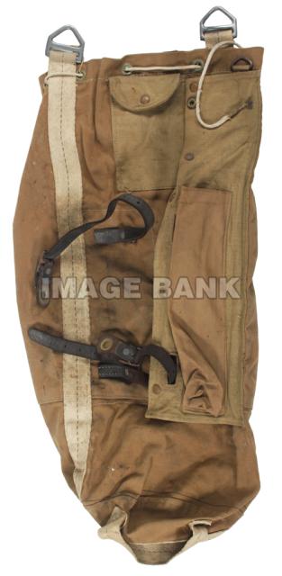 W2Ae12d- British Rigger Made Paratrooper Leg Bag Circa 1944