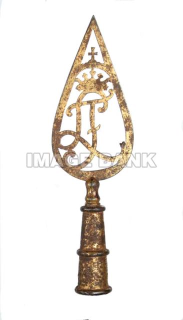 RWm3ds- Hessian flag pole finial of gilded iron with the cypher of Frederick II Landgraf of Hesse-Cassel.