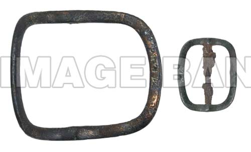 Rwr28d_British_shoe_and_knee_buckles_copy